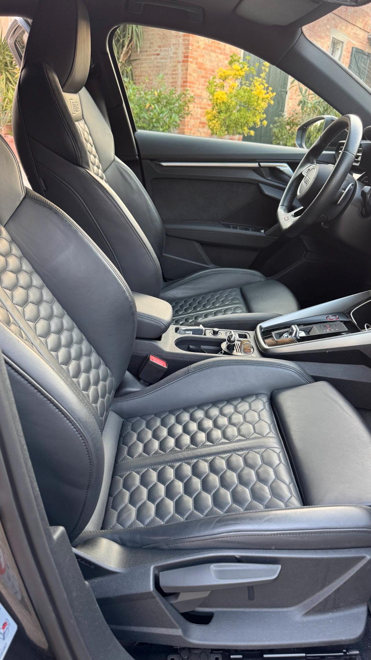 Audi RS3 Sportback 2.5 tfsi quattro s-tronic