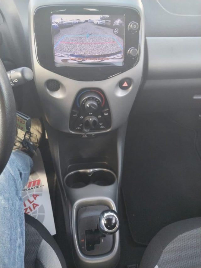 TOYOTA Aygo Connect 1.0 VVT-i 72CV 5 porte x-business MMT