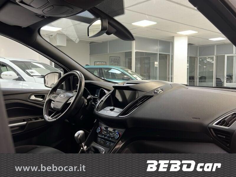 Ford Kuga 1.5 TDCi 120CV 2WD ST-Line Business