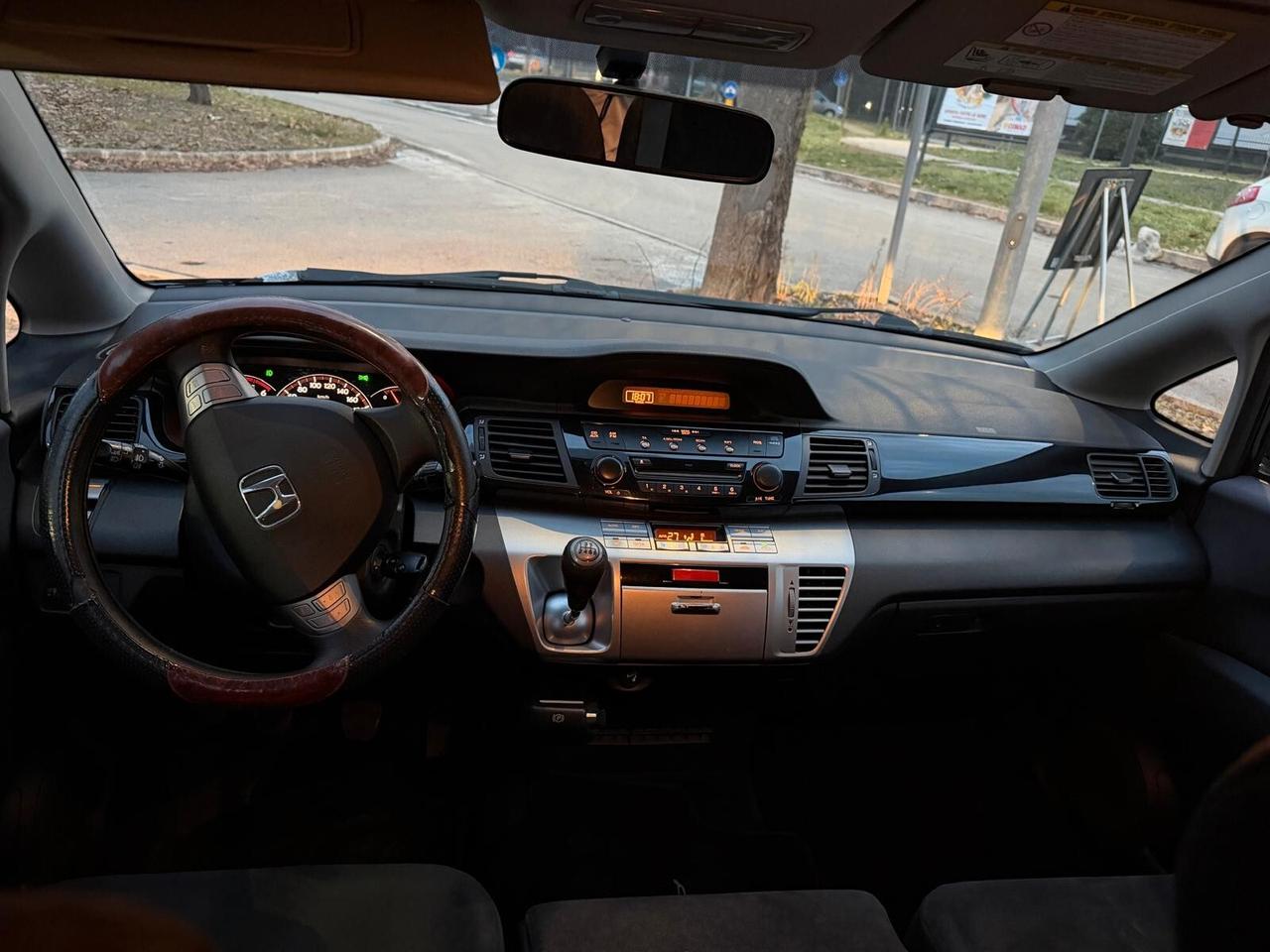 Honda FR-V 2.2 16V i-CTDi Executive Navi LH DPF