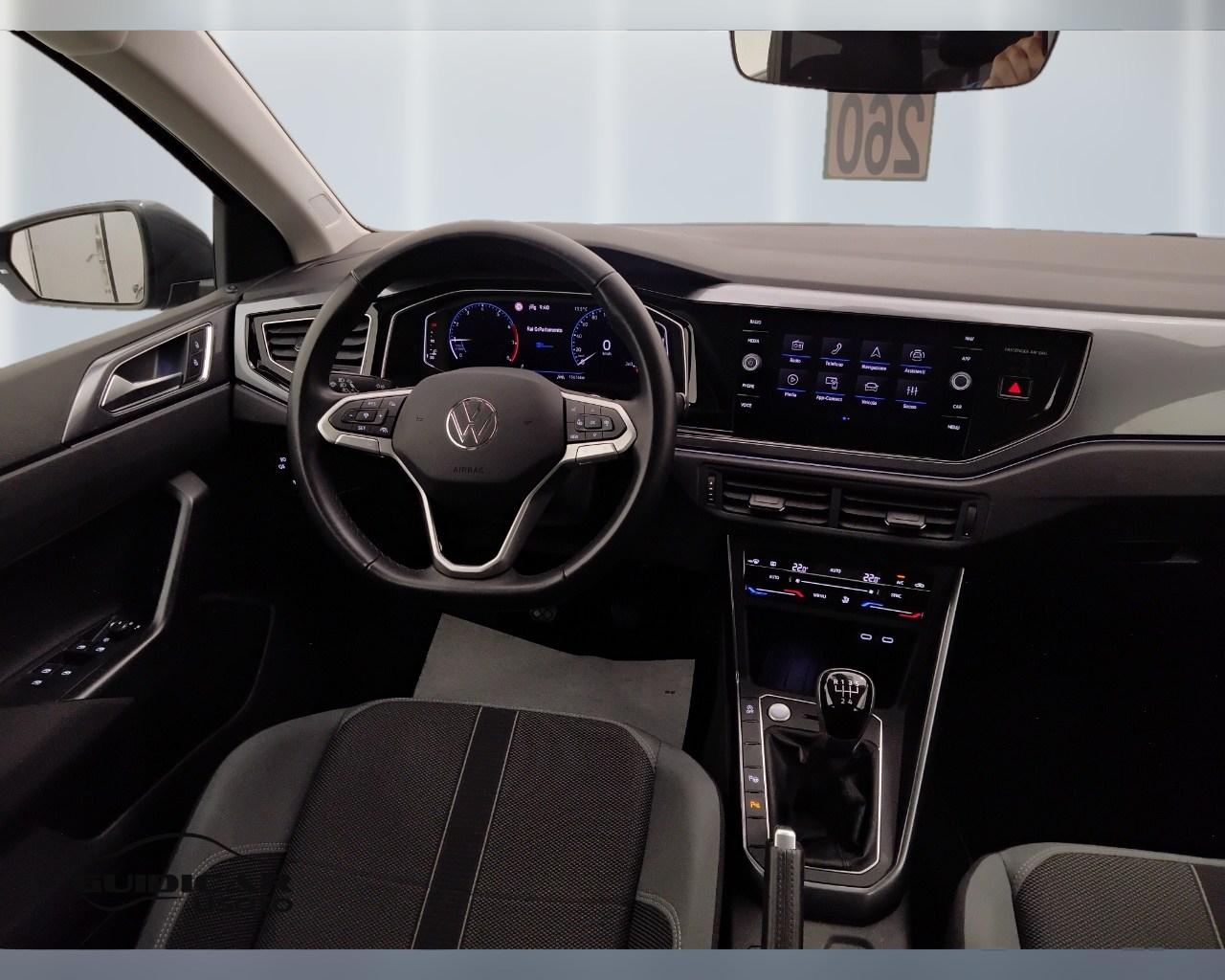 VOLKSWAGEN Polo VI 2022 - Polo 1.0 tsi Style 95cv