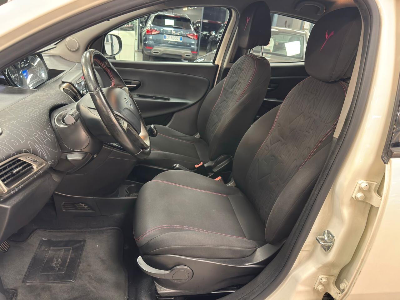 Lancia Ypsilon 1.3 MJT 16V 95 CV 5 porte S&S Platinum