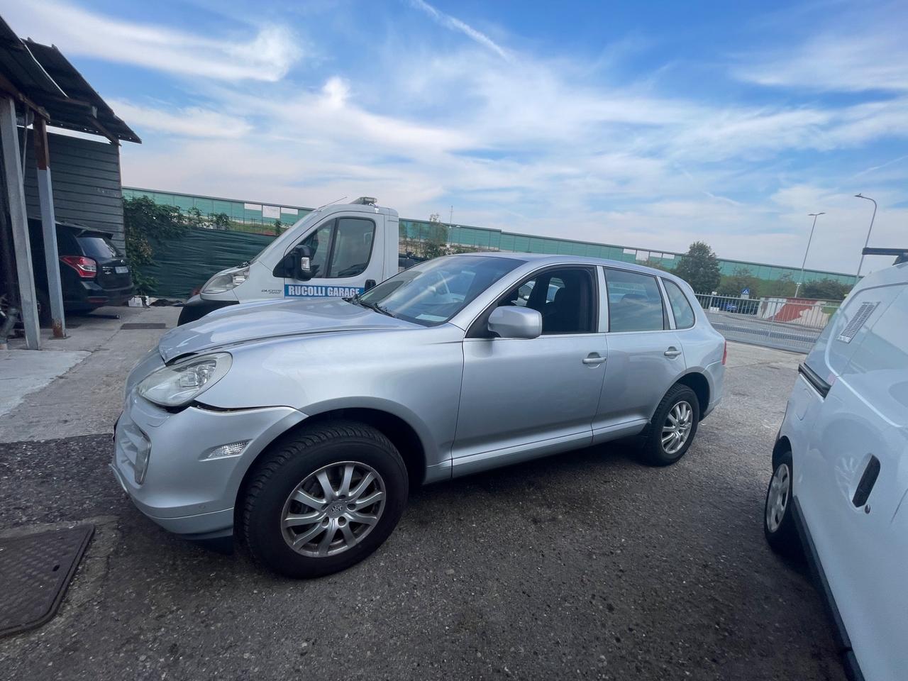 Porsche Cayenne 3.6