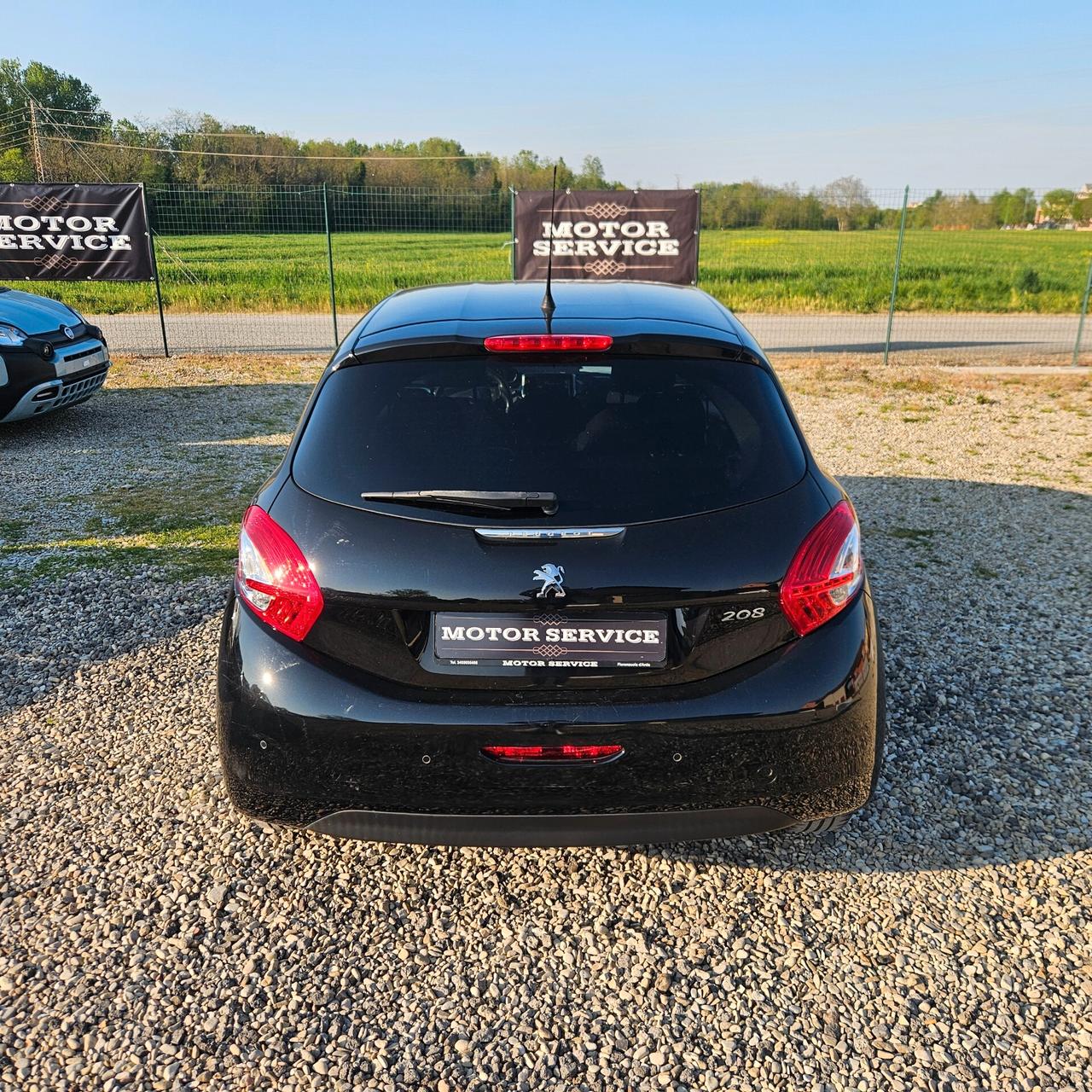 Peugeot 208 UNIPRO NEOPATENTATI PREZZO REALE E FINALE