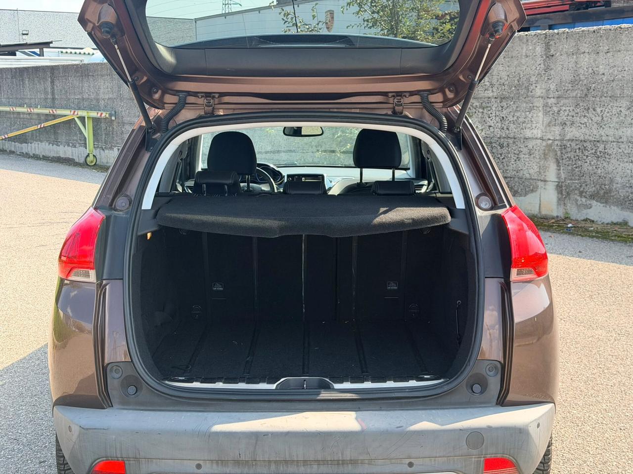 Peugeot 2008 1.6 e-HDi 115 CV Allure Euro 5b - 2014 - 119.000 km