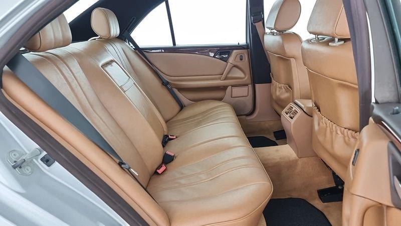 Mercedes-Benz Classe E E 300 turbodiesel cat Elegance