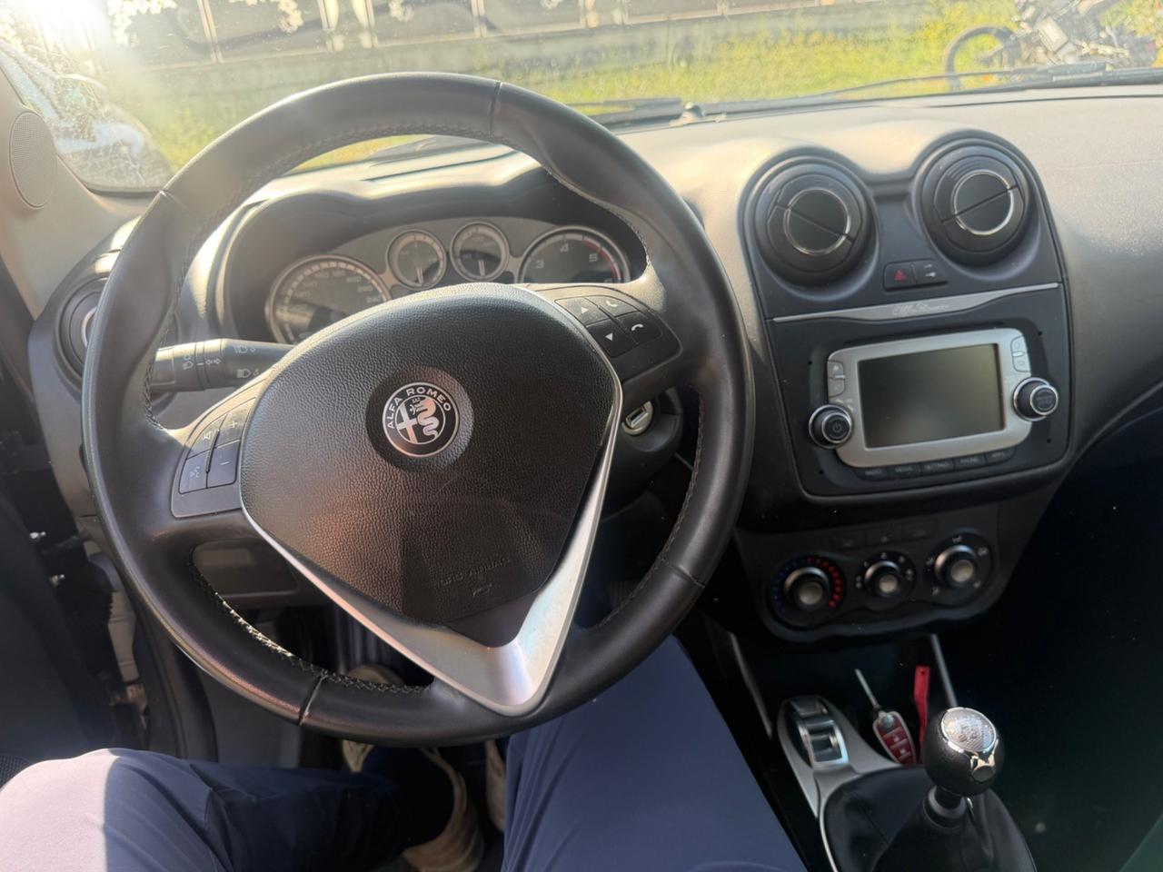 Alfa Romeo MiTo 1.3 Diesel Progression Navi Block Shaft
