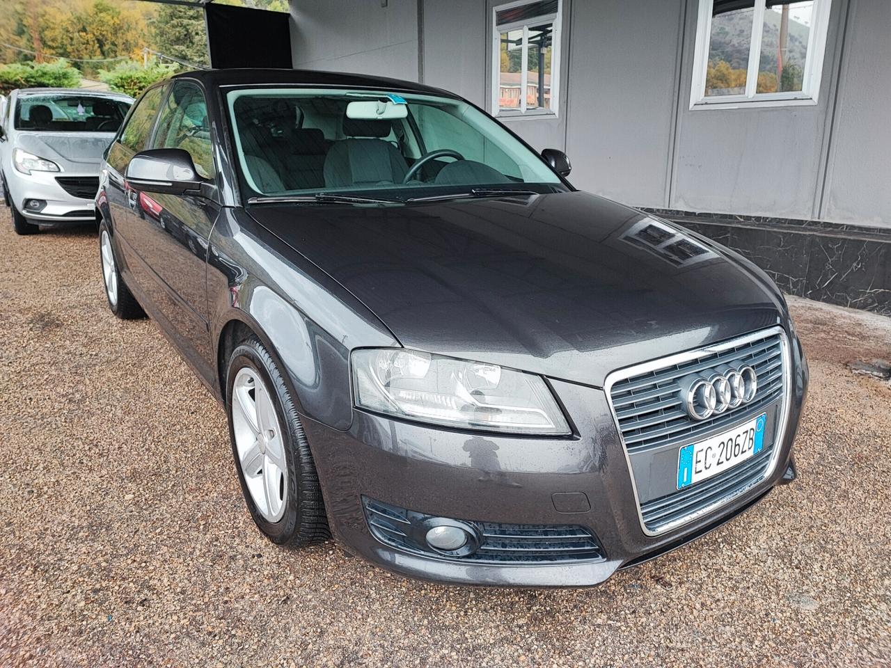 Audi A3 SPB 1.6 TDI 105 CV CR Attraction