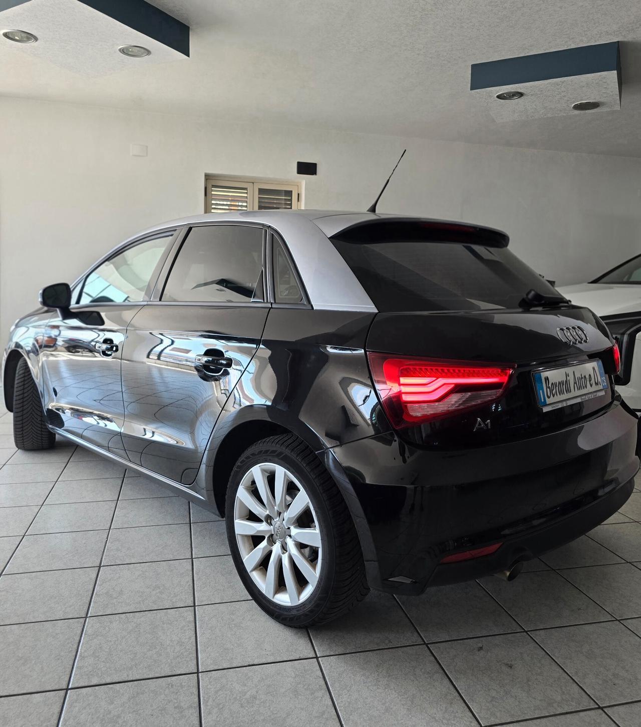 Audi A1 1.6 TDI 116 CV S tronic Design