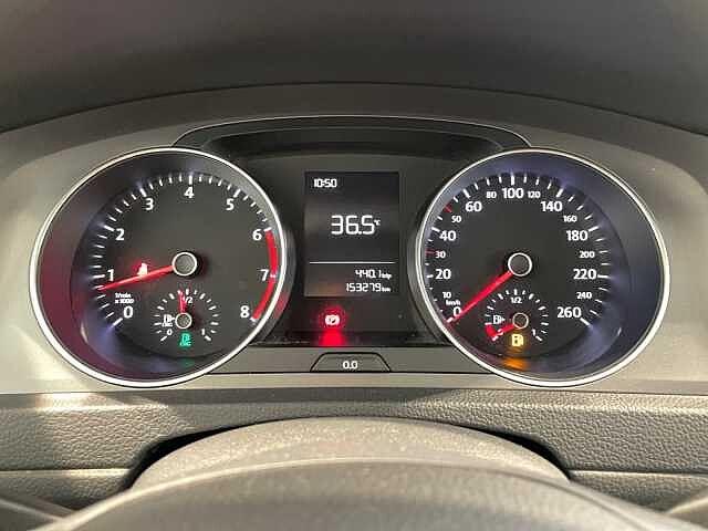 Volkswagen Golf 7ª serie 1.4TGI 110CV Trendline - METANO/NEOPATENTATI
