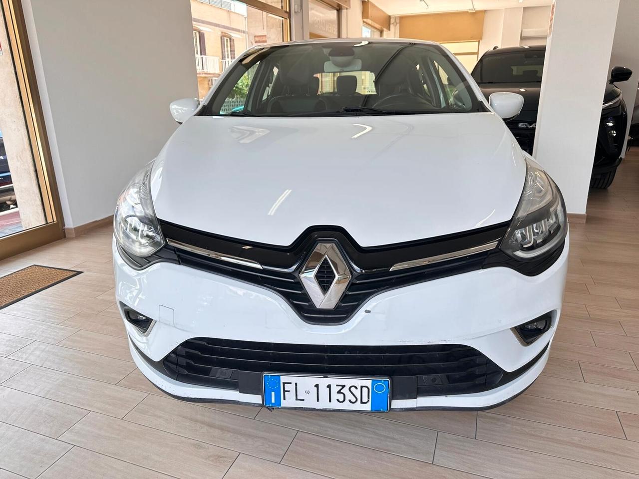 Renault Clio dCi 8V 90CV EDC Start&Stop 5 porte Energy Intens