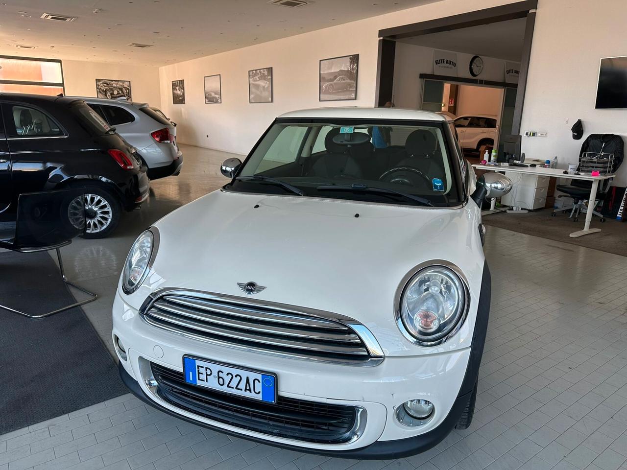 Mini 1.6 16V One (55kW)