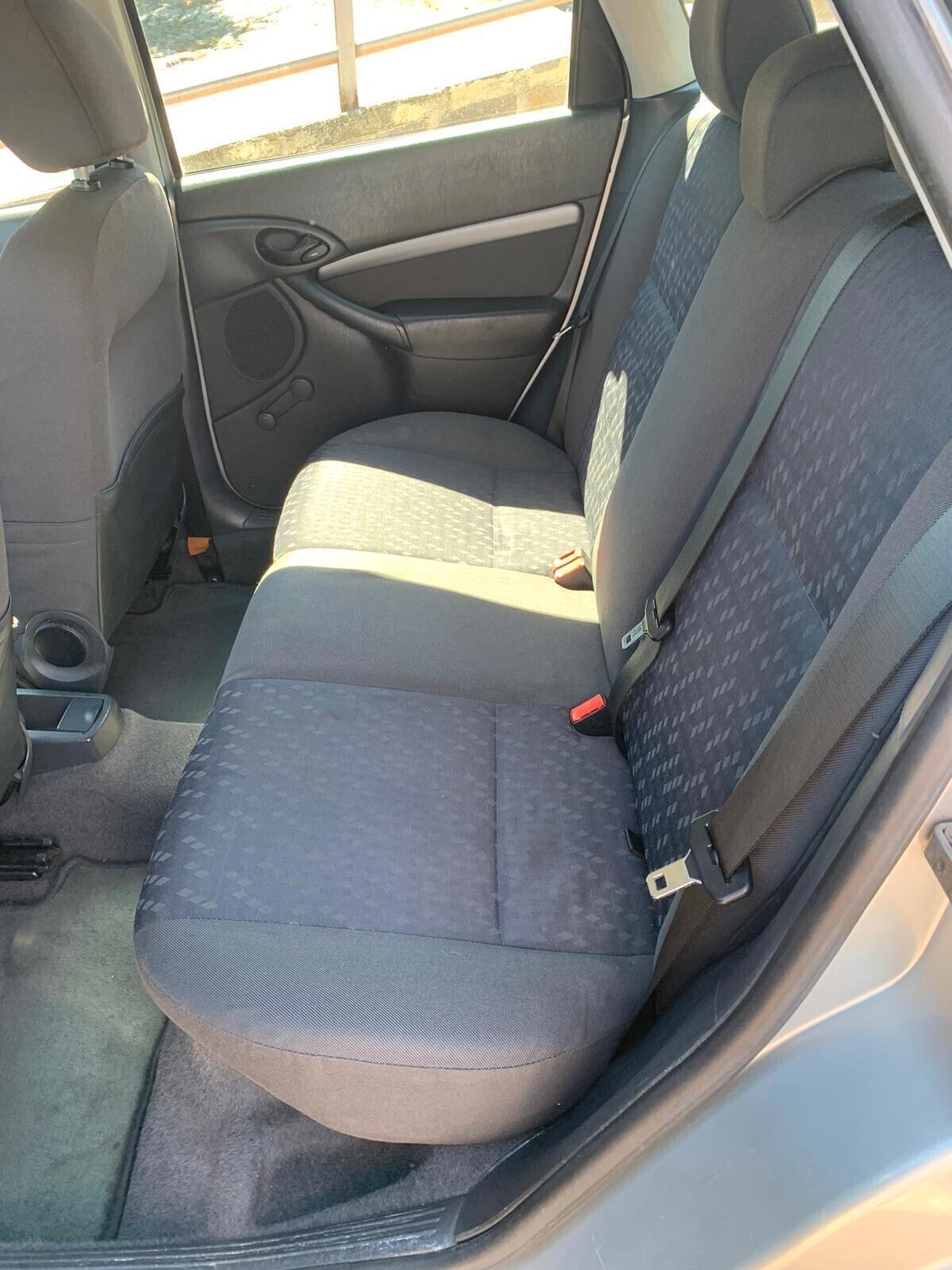 Ford Focus 1.8i 16V cat 5p.