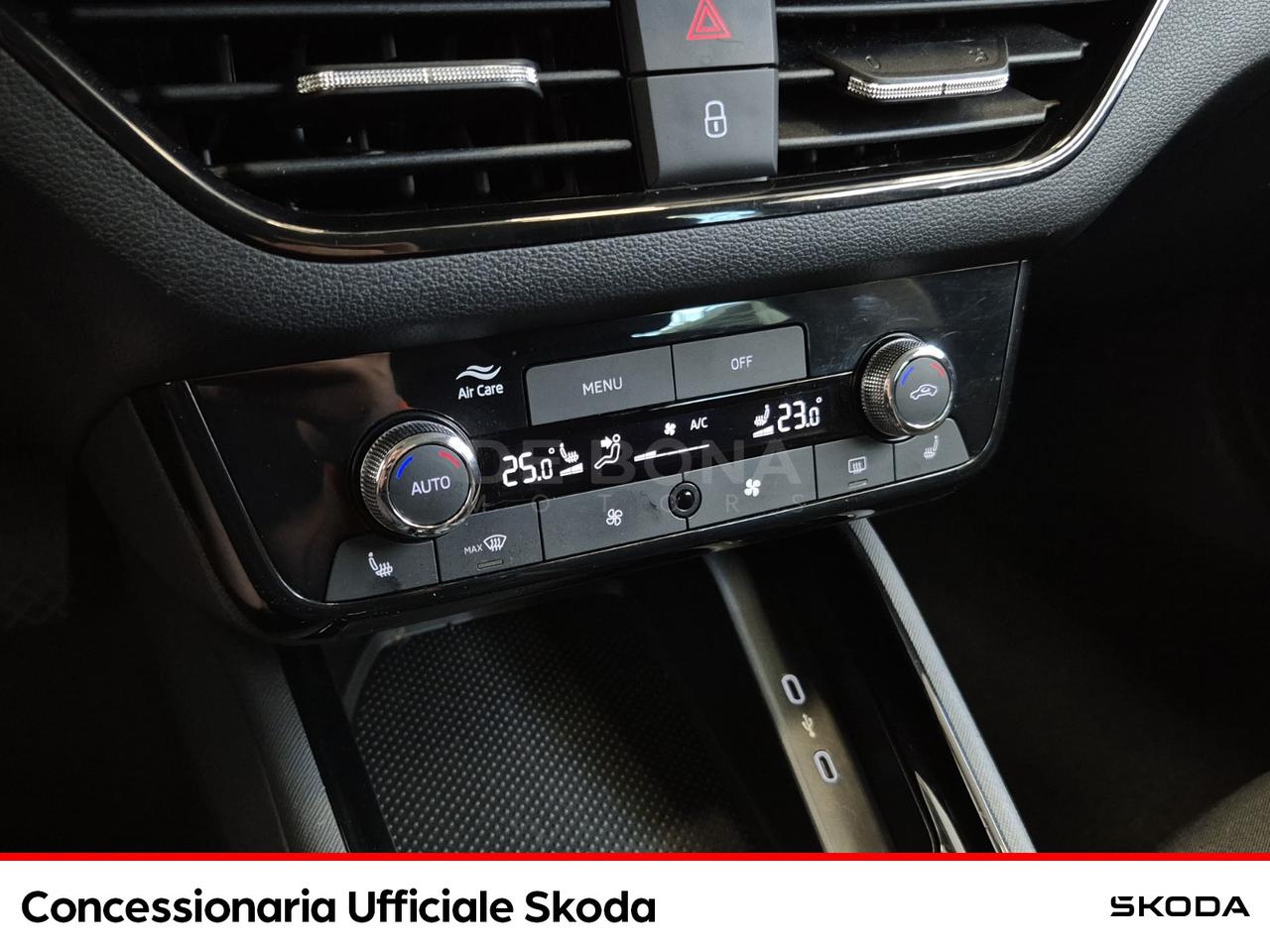 Skoda Kamiq 1.0 tsi black dots 115cv dsg