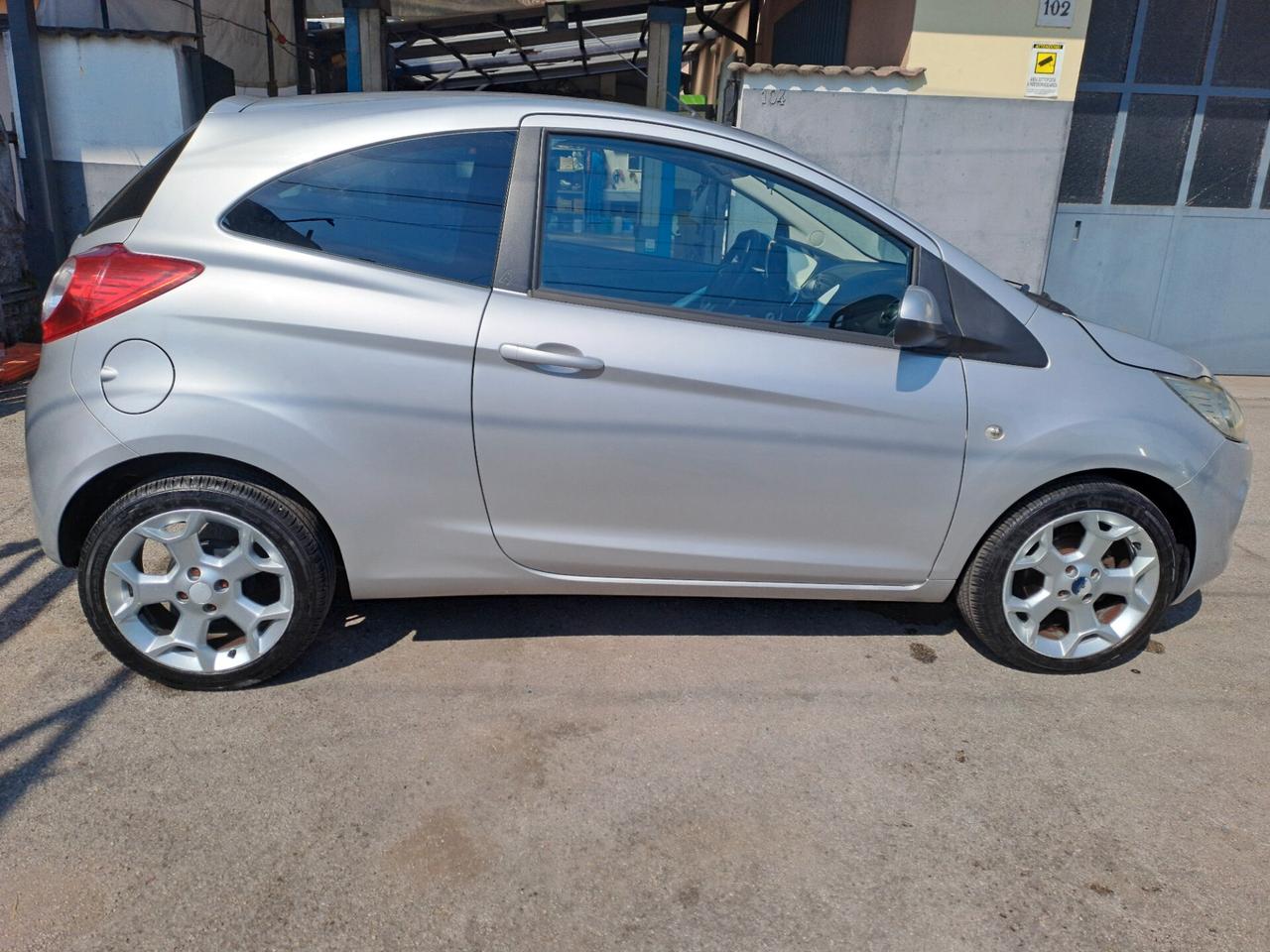 Ford Ka 1.2 69CV Titanium - OK NEOPATENTATI