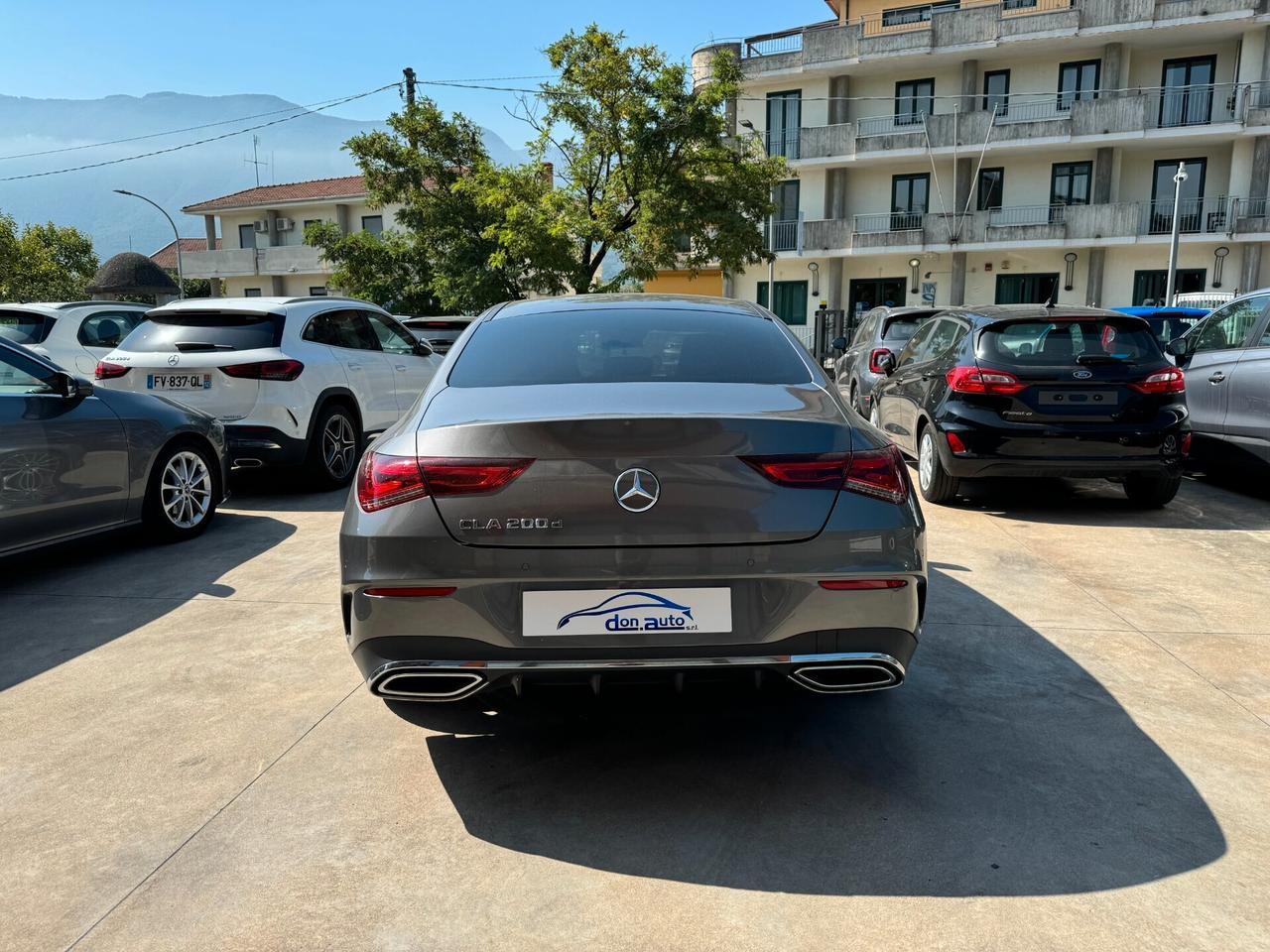 Mercedes-benz CLA 200 CDI Coupé Premium / Amg