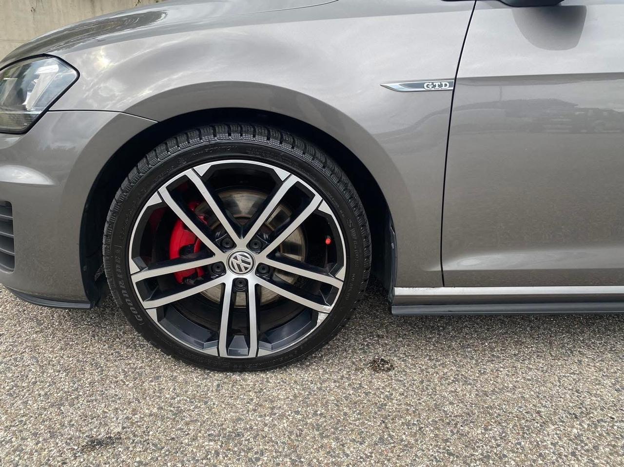 Volkswagen Golf GTD 2.0 TDI DSG BlueMotion Technology