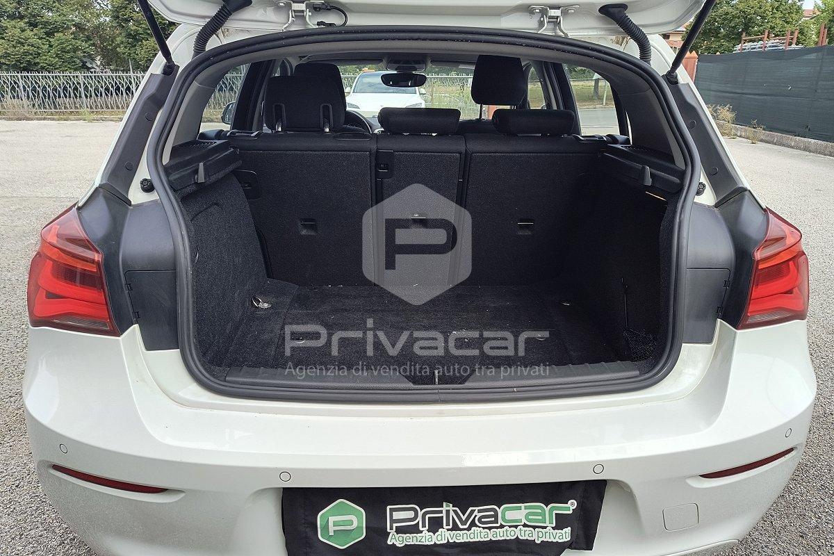 BMW 118d 5p. Advantage