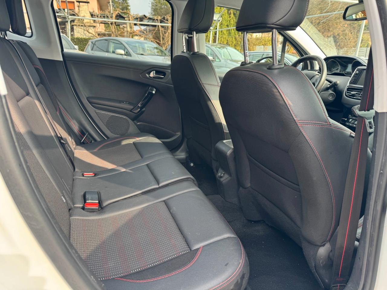 Peugeot 2008 1.2 PureTech Turbo 110 GT Line