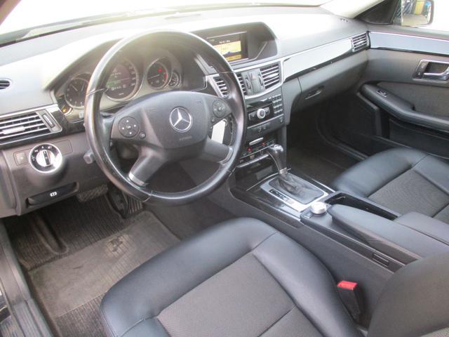 MERCEDES-BENZ E 220 CDI BlueEFFICIENCY Avantgarde