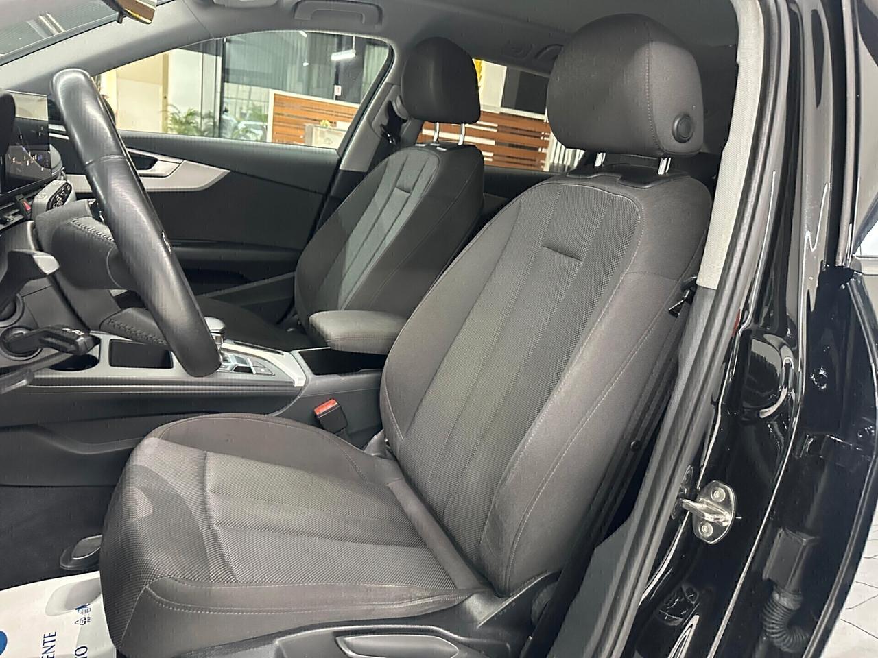 Audi A4 Avant 30 2.0 tdi-I 136cv s tronic