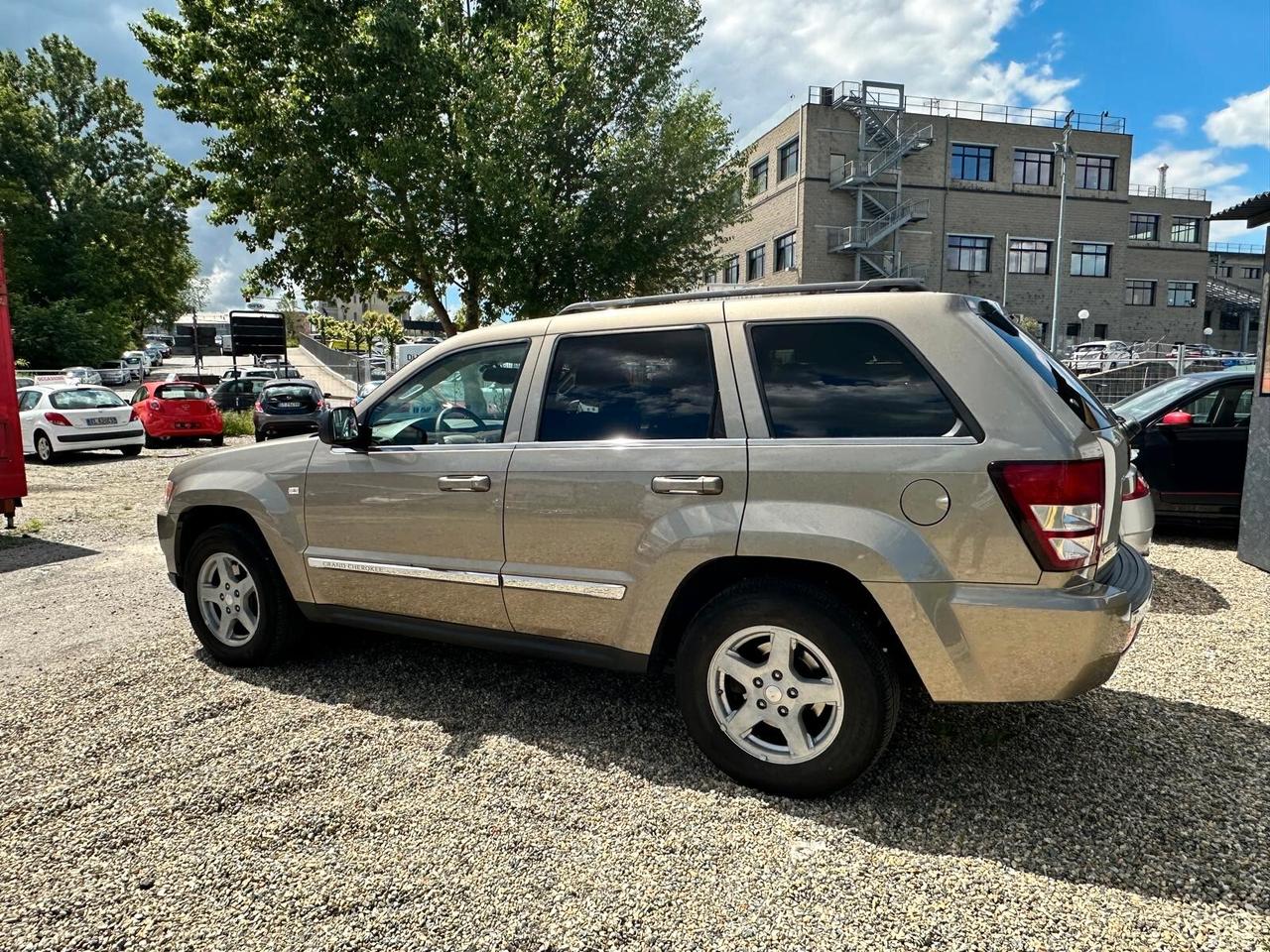 Jeep Grand Cherokee Grand Cherokee 3.0 V6 CRD Laredo