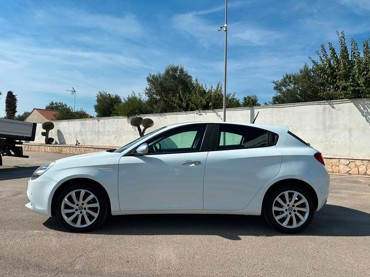 Alfa Romeo Giulietta 1.6 JTDm 120 CV