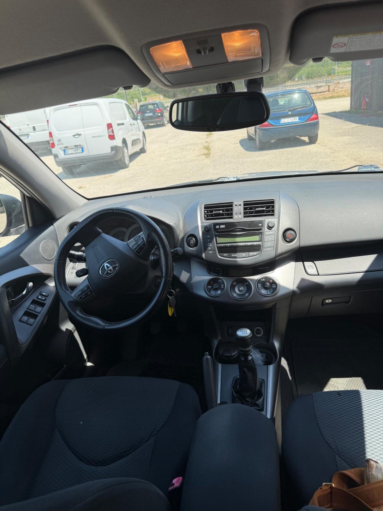Toyota RAV 4 RAV4 2.2 D-4D 150 CV DPF Luxury