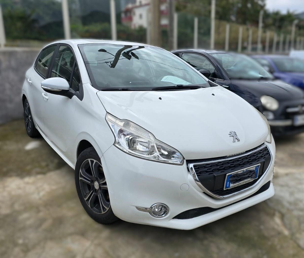 Peugeot 208 1.2 VTi 82 CV 3 porte Allure