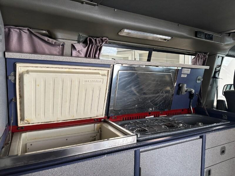 VOLKSWAGEN Transporter 4ª s. Transporter 2.4 D...