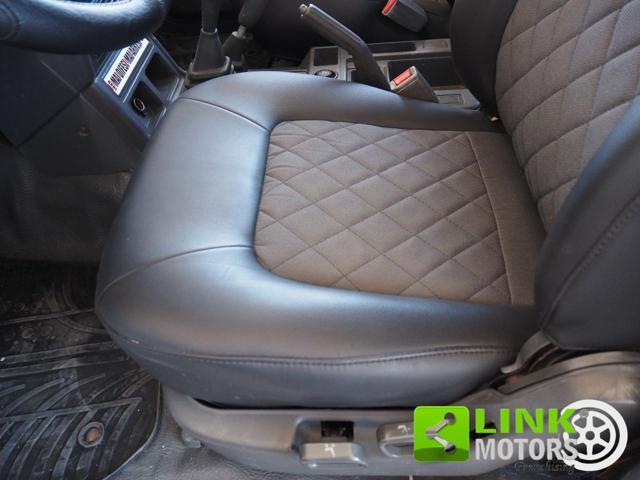 MITSUBISHI Pajero 2.5 TDI Canvas-top GLS