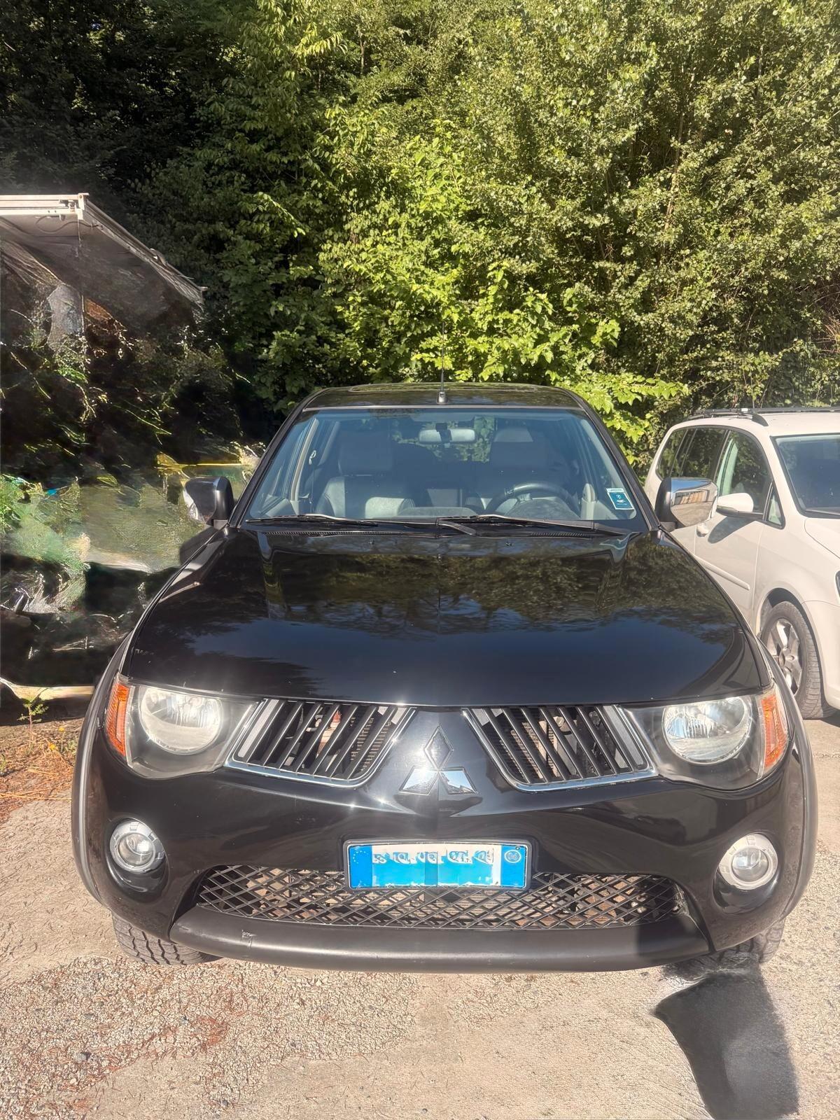 Mitsubishi L200 2.5 DI-D/136CV Double Cab