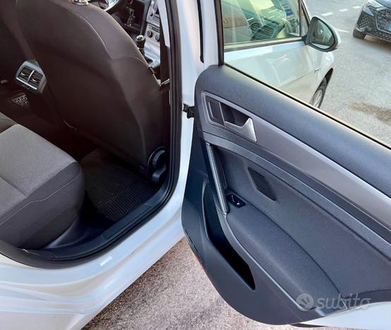 VOLKSWAGEN Golf 1.4 TGI 5p. Comfortline BlueMoti