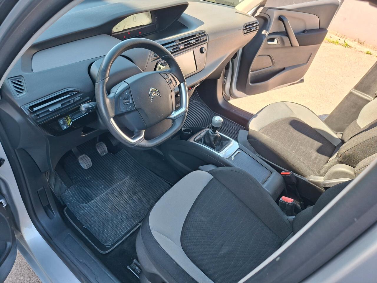 Citroen Grand C4 Picasso 1.6 e-HDi 115 Exclusive