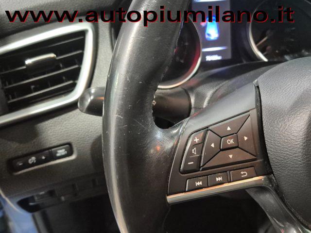 NISSAN Qashqai 1.2 DIG-T N-Connecta