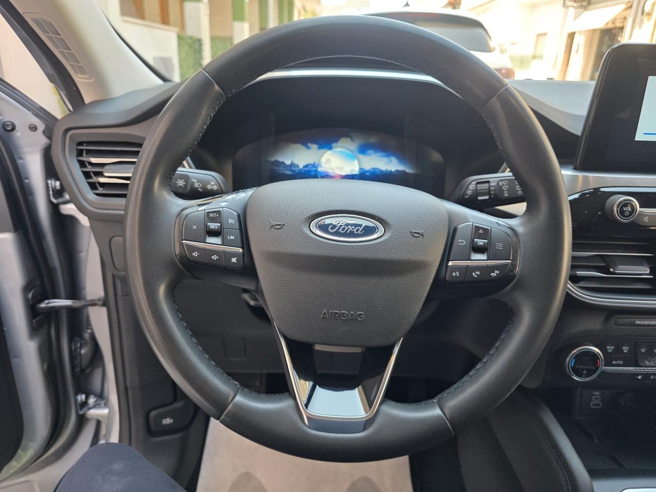 Ford Kuga 2.0 EcoBlue Hybrid 150 CV 2WD Titanium Business / cambio manuale