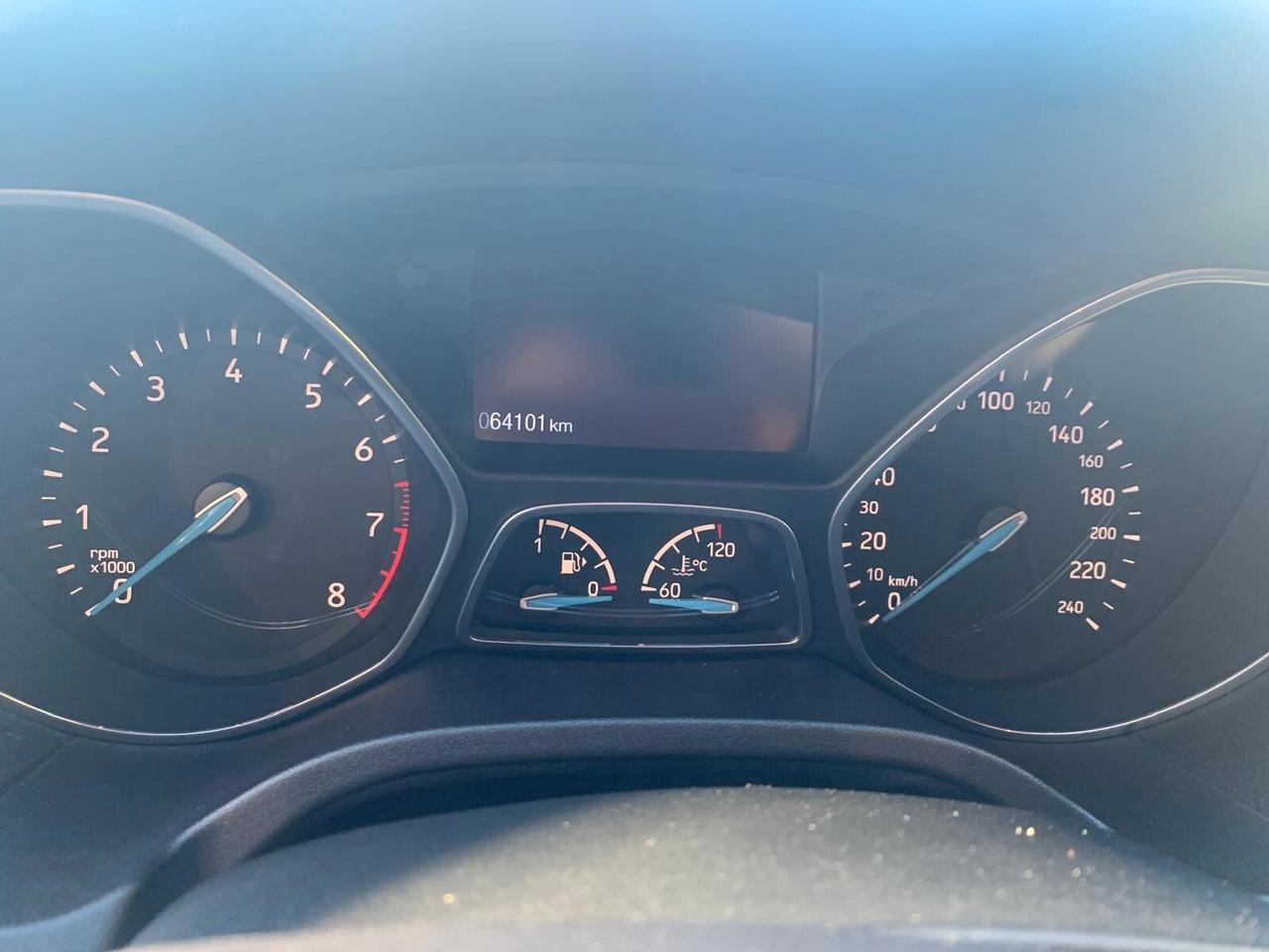 Ford Focus 1.6 120 CV GPL SW Titanium