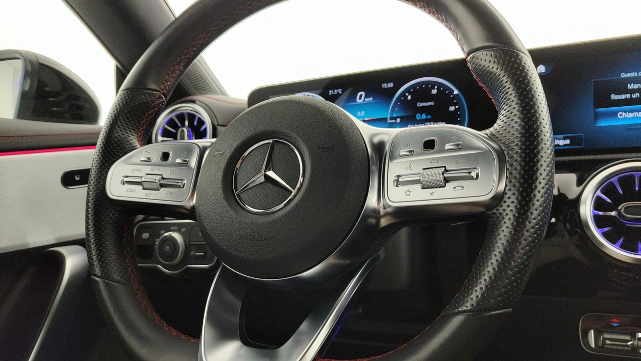 Mercedes-Benz CLA Sh.Brake - X118 - CLA Shooting Brake 200 d Premium 4matic auto
