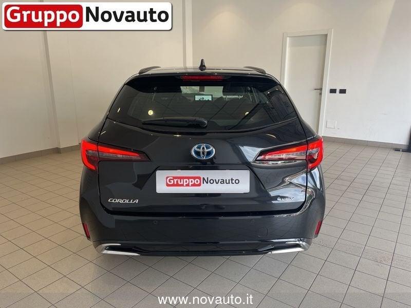 Toyota Corolla Active 2.0 Hybrid Touring Sports