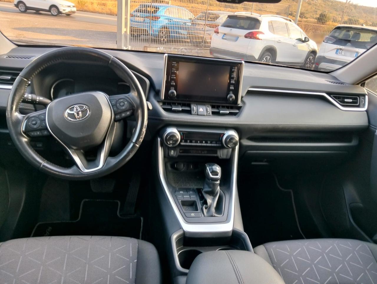 Toyota RAV 4 RAV4 2.5 HV (218CV) E-CVT 2WD Active - 2020