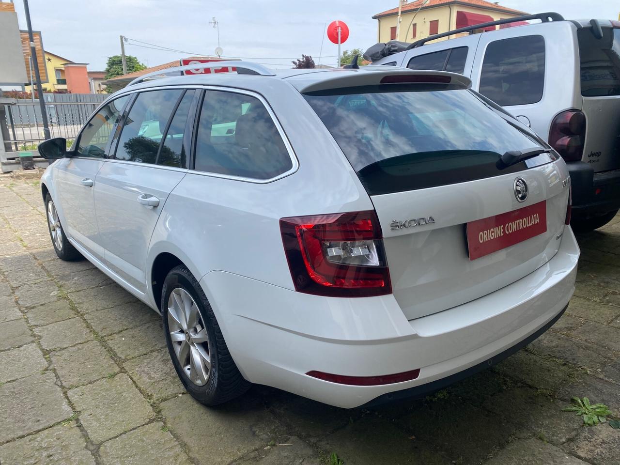 Skoda Octavia 1.5 DSG Wagon Style G-Tec
