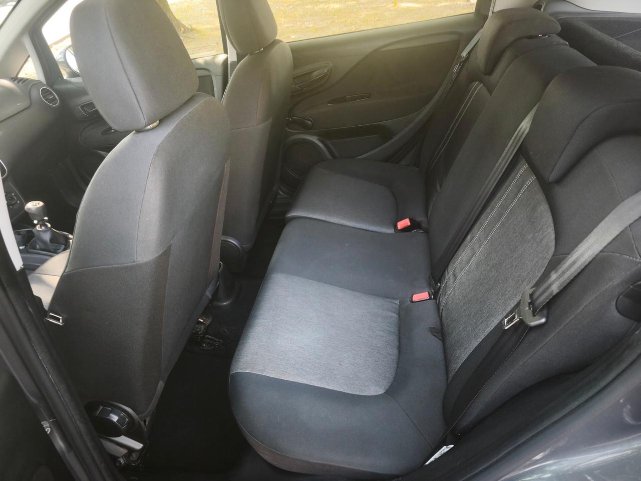 Fiat Punto 2014 1.4 GPL della casa
