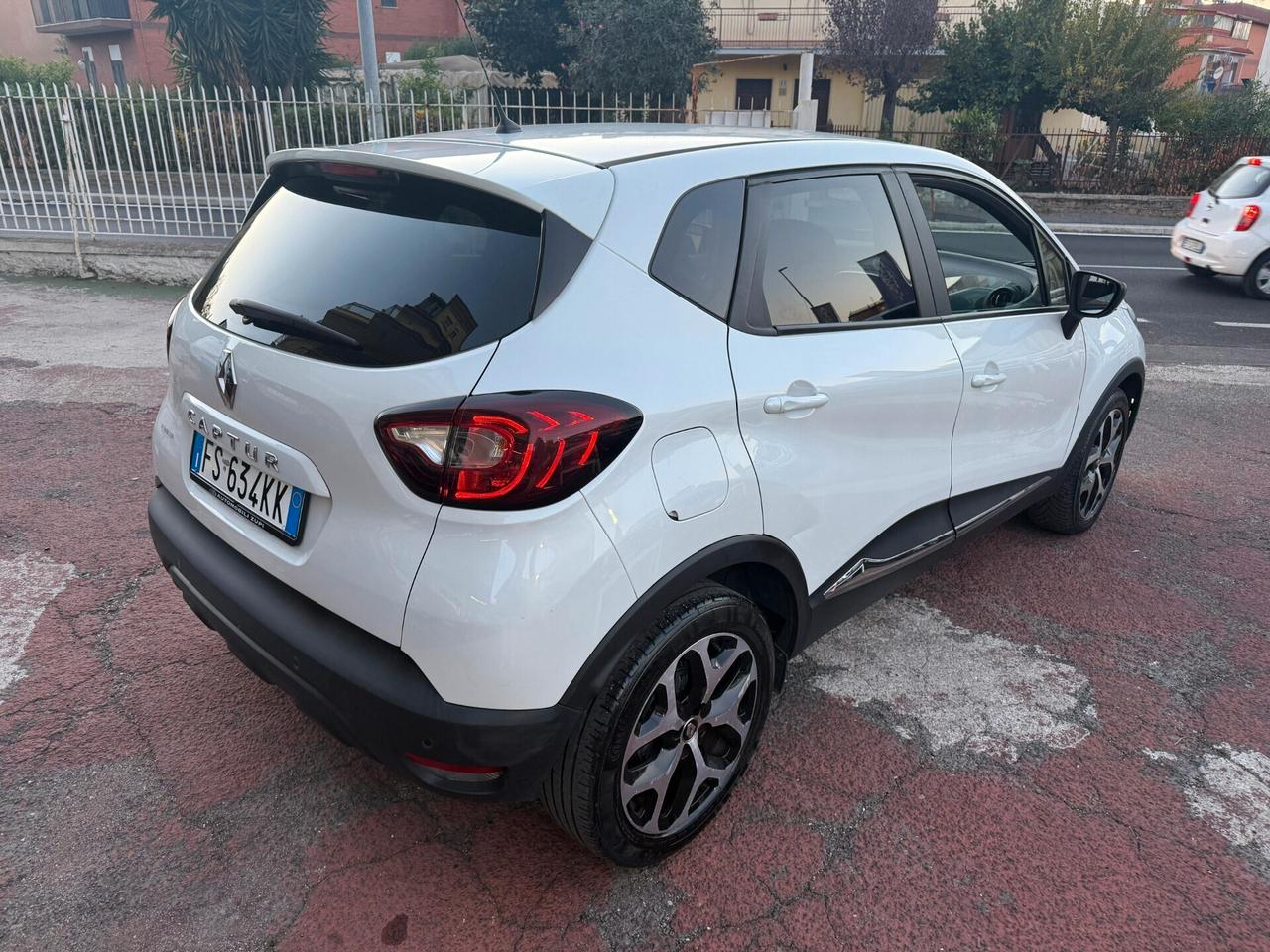 Renault Captur 90cv *UNICO PROPRIETARIO*