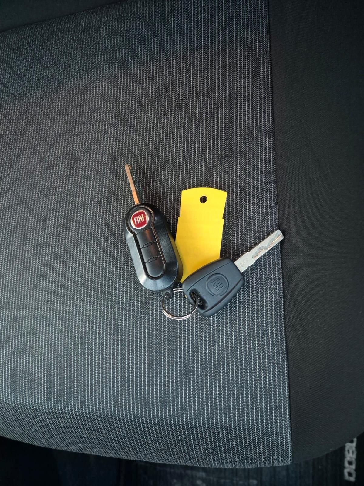 Fiat Doblo Cargo Combi 1.3 mjt 16v 95 CV E6