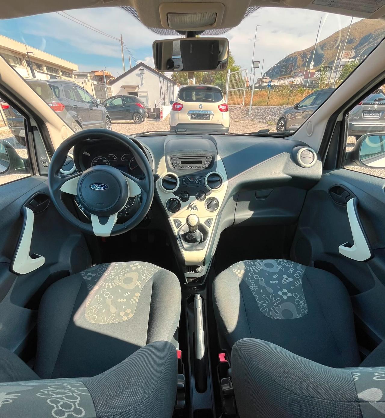 Ford Ka Ka+ 1.2 8V 69CV Titanium
