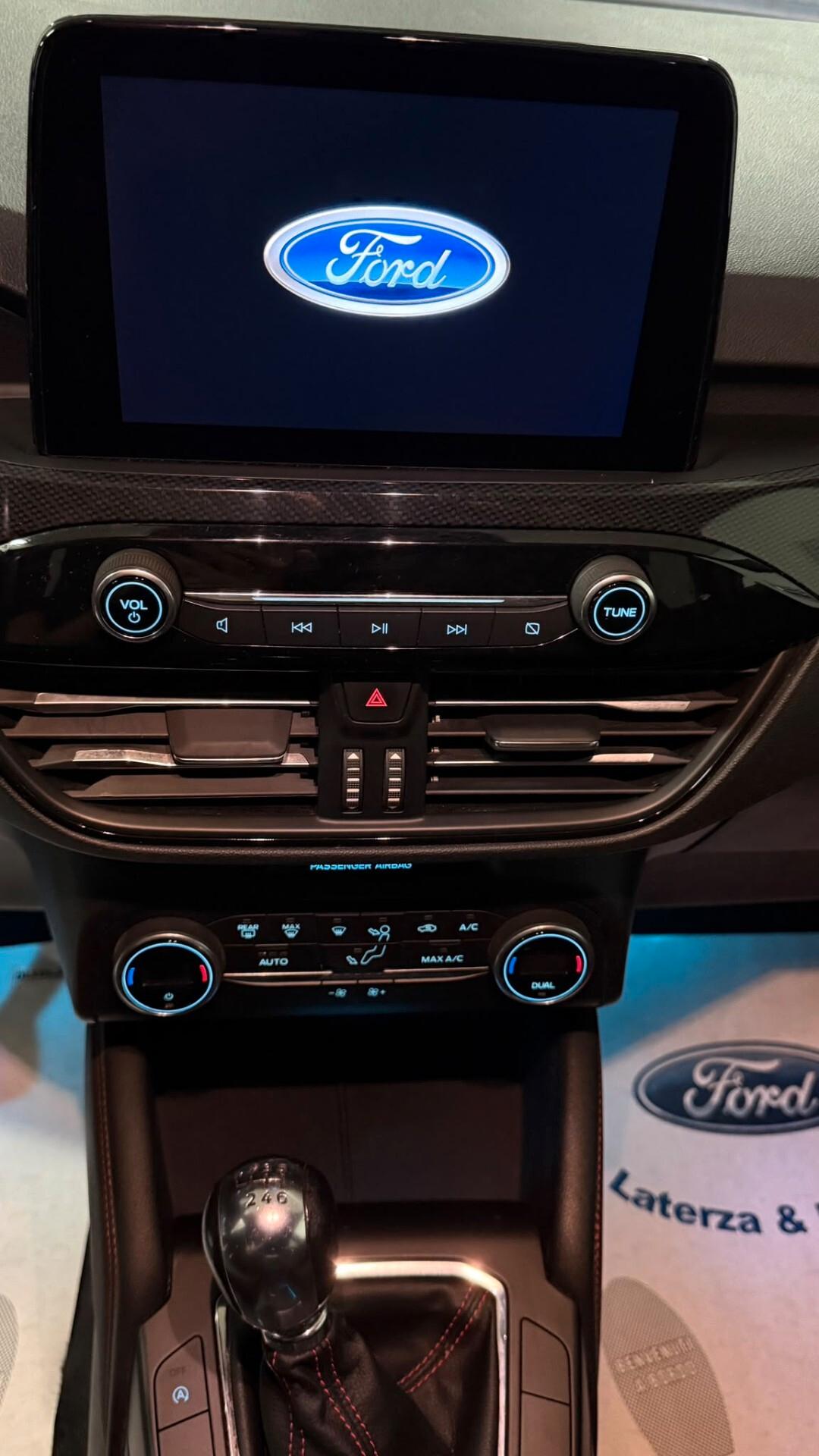 Ford Kuga 1.5 EcoBlue 120 CV 2WD ST-Line x