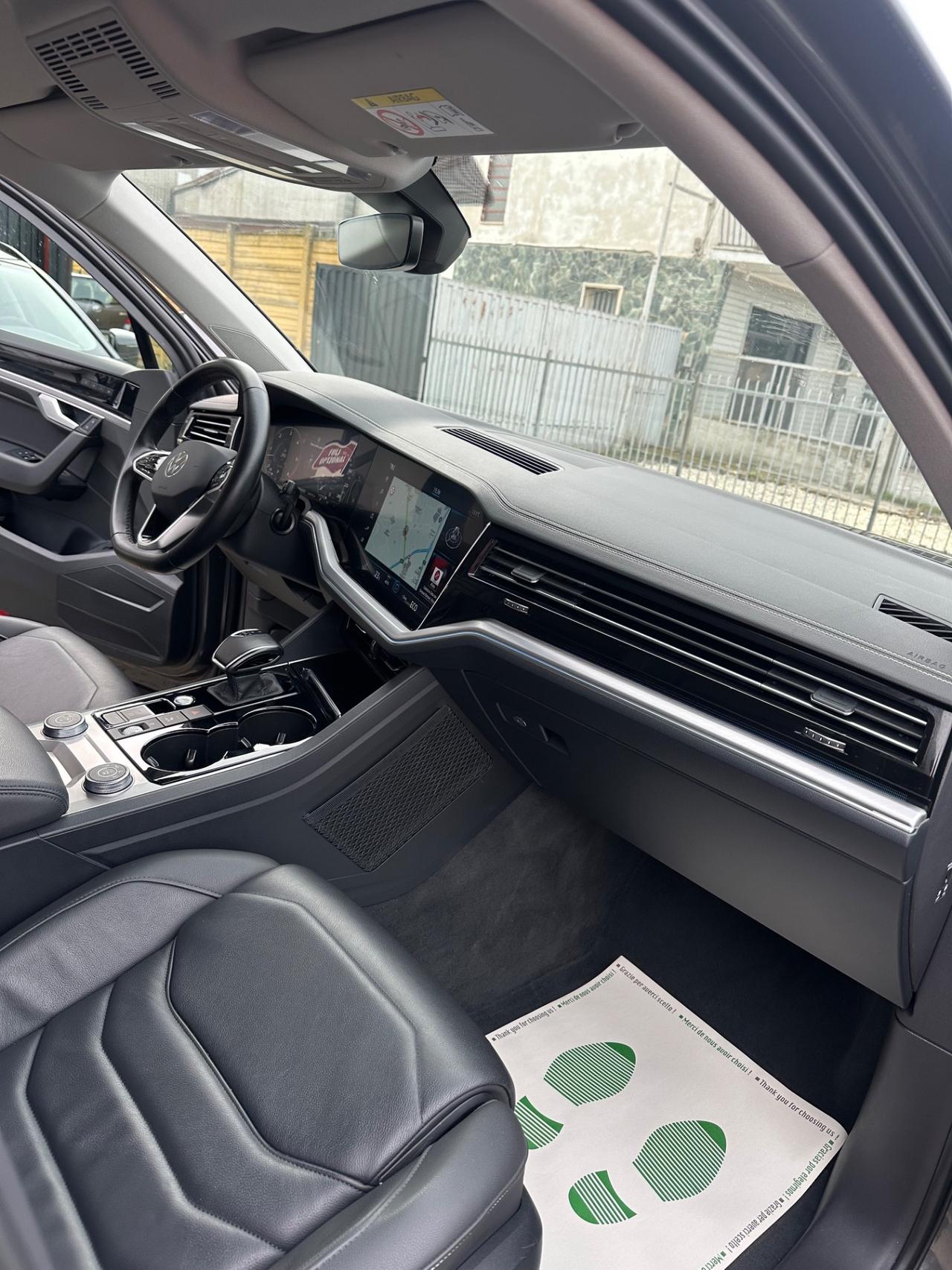 Volkswagen Touareg 3.0 V6 TDI SCR R-Line