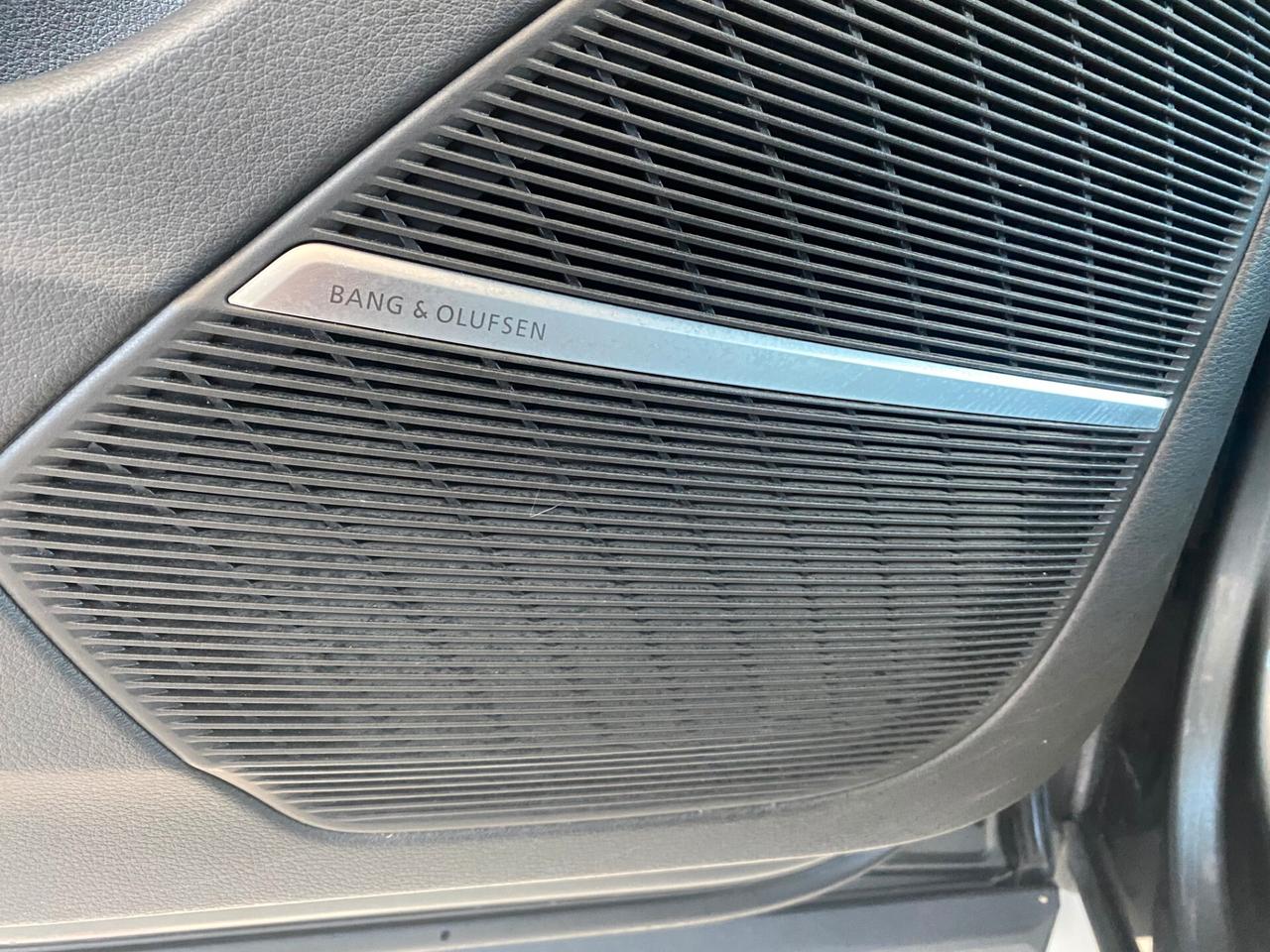 Audi Q8 50 TDI 286 CV quattro tiptronic Sport