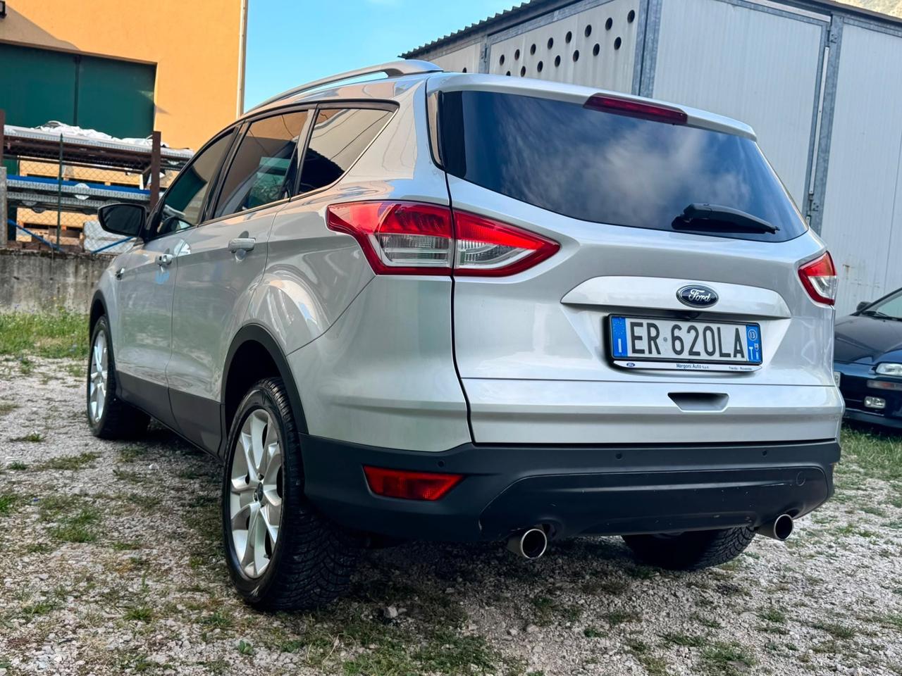 Ford Kuga 2.0 TDCI 163 CV 4WD Powershift Titanium