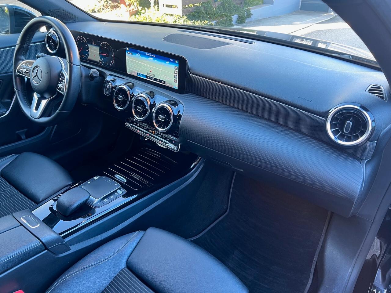 Mercedes-benz A 200 d 150cv SPORT NIGHT edition AUTOM. LED/PELLE PERF.